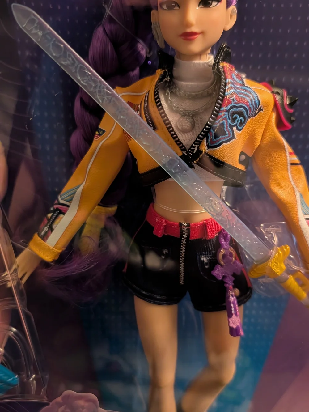 Netflix K-Pop Demon Hunters Huntr/X Rumi Doll - Purple & Yellow